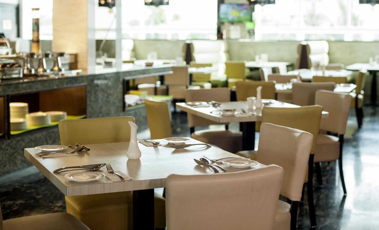 Promenade Hotel בינטולו מראה חיצוני תמונה